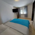Apartment Holiday Baska Voda