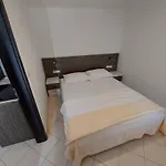 Apartment Holiday *