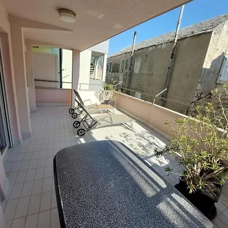 Holiday Appartement Baška Voda