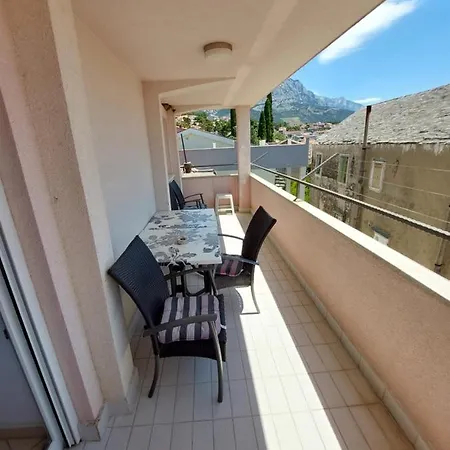 Holiday Apartman